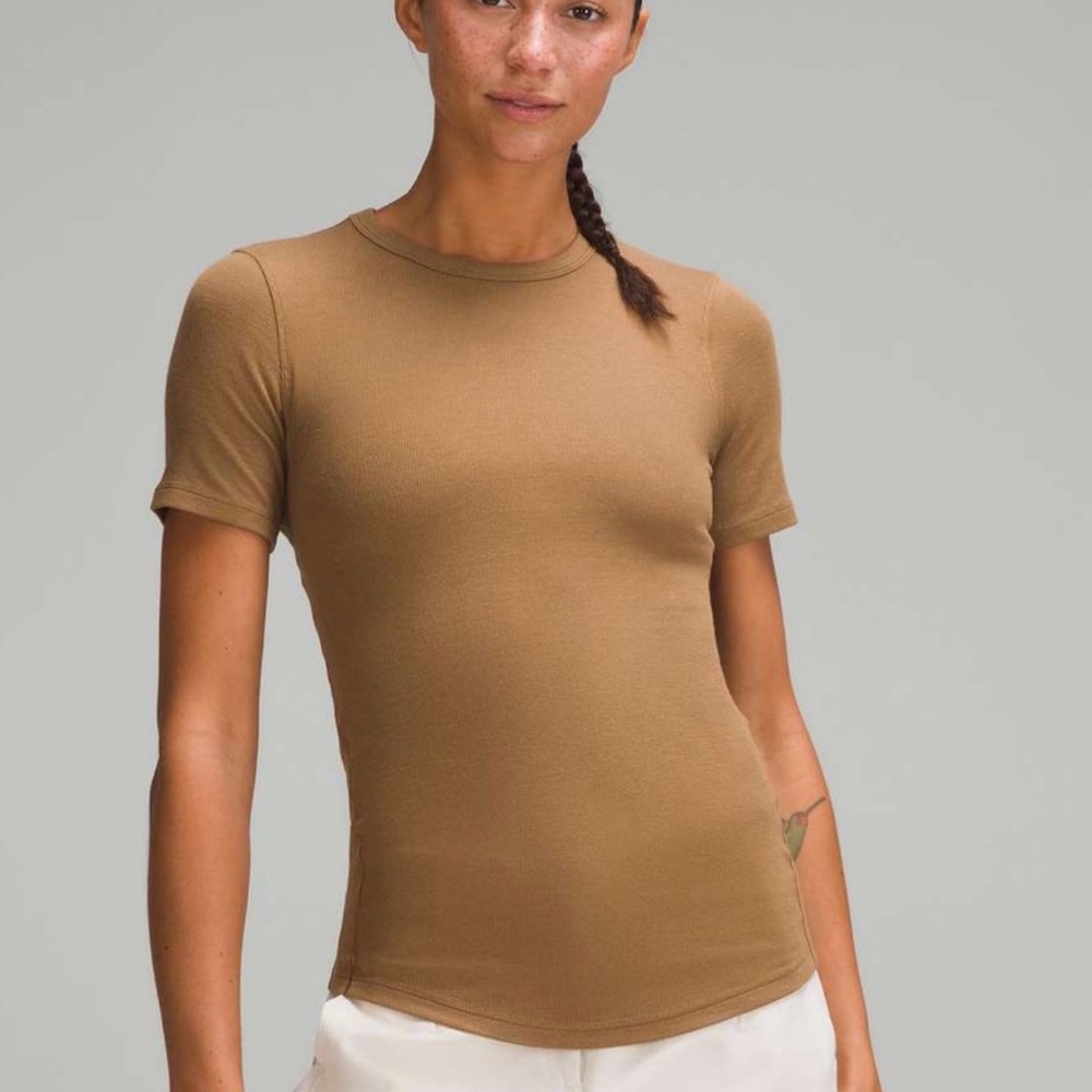 Lululemon hold Tight Short Sleeve allspice sz 6 SOFT!!! Euc 🍂🍁🍂🍁🍂🍁